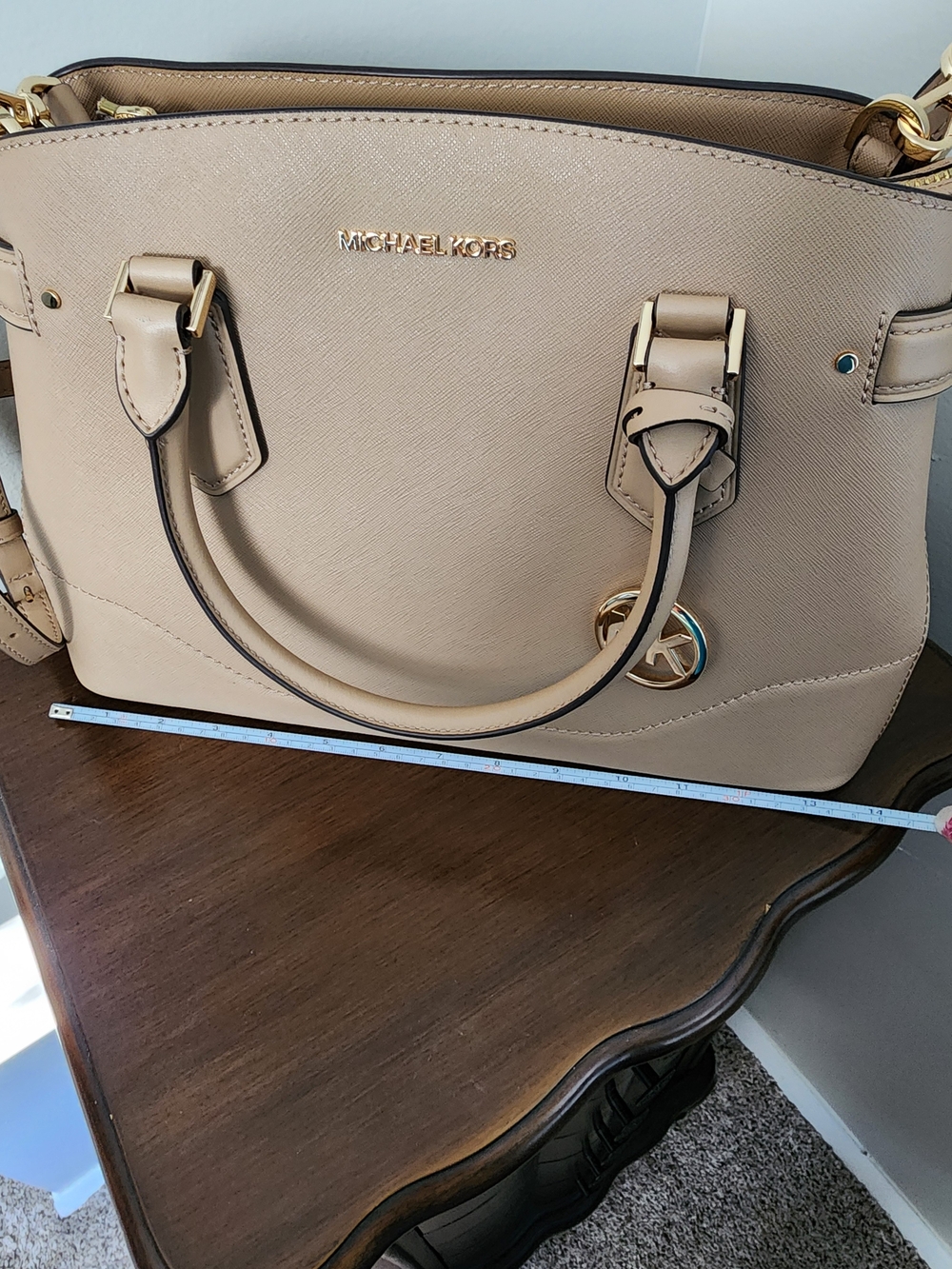 Michael Kors Beige Leather Satchel Handbag - Picture 8 of 9